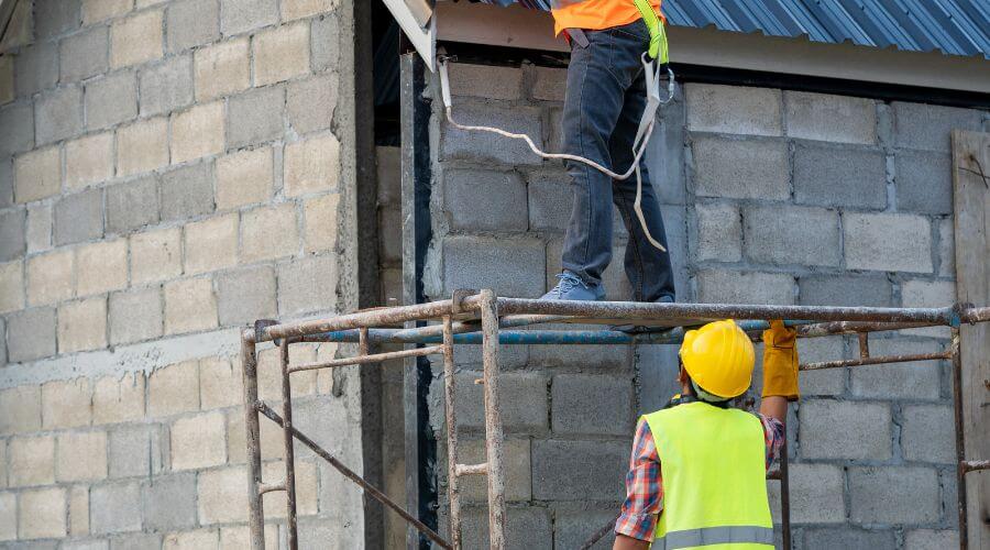 Professional residential roofers in La Place, IL